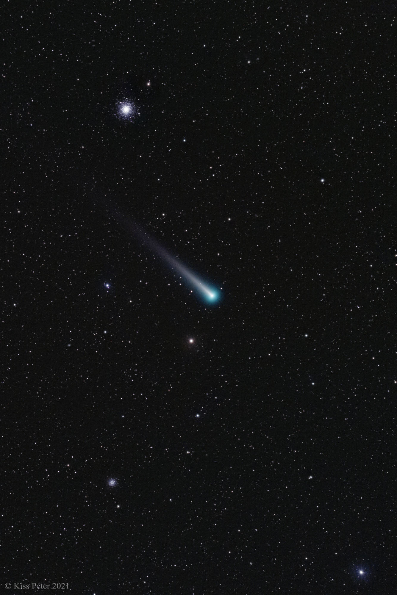 Kiss Péter: A ’Leonard- üstökös az M3 és az NGC 5466 gömbhalmazok között