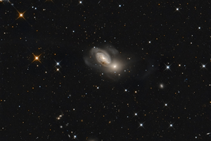 NGC 3227 és NGC 3226 galaxisok az Oroszlánban