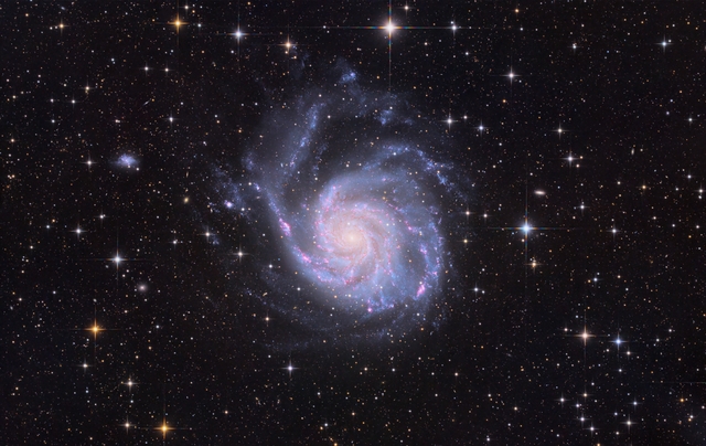 M 101 - A csodálatos Szélkerék-galaxis