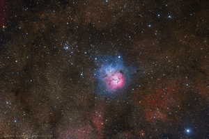 Trifid Köd és az M21 