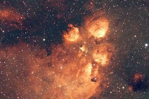 NGC6334 Macskatappancs köd