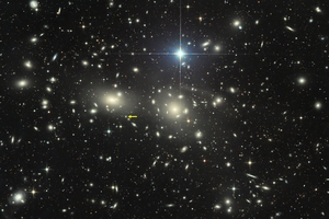 Aktív galaxis jet az Abell 1656 galaxishalmazban