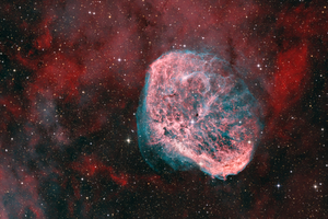 Sarló-köd (NGC 6888)