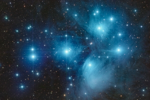 M45 Fiastyúk gyöngyszemei