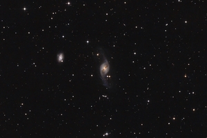 NGC 3718 