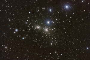 Beneriké Galaxisai... A Coma-galaxishalmaz