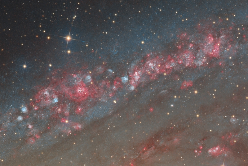 Kéken ragyogó szupernóva maradványok