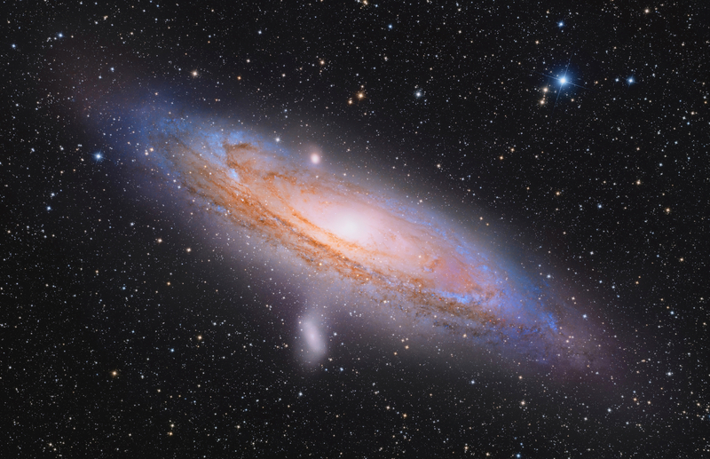 Androméda galaxis - A közeli csillagváros