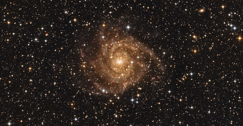 IC 342 A Rejtett Galaxis