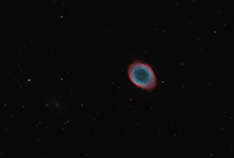 M57 Gyűrűs-köd és az IC 1296