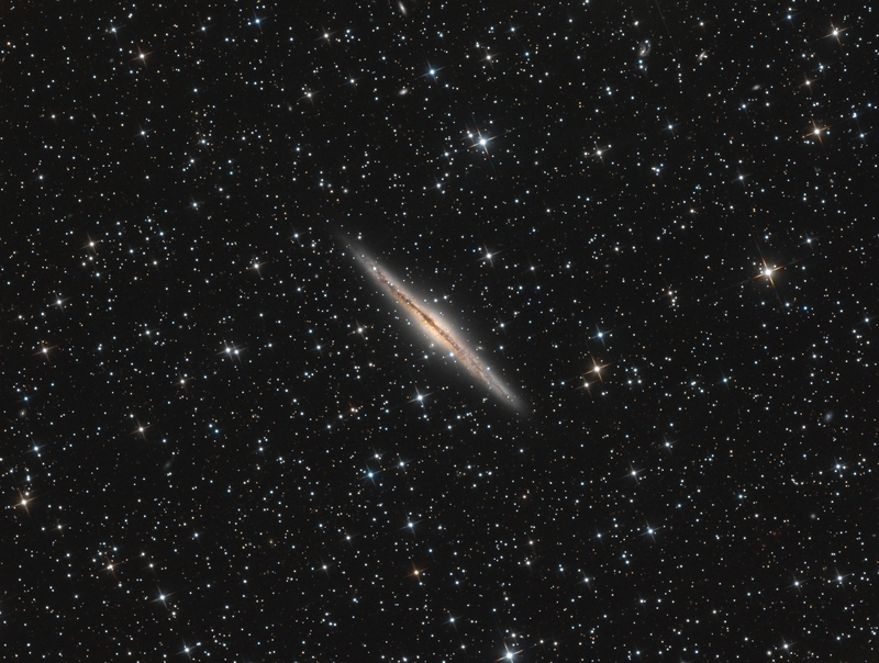 NGC 891 - Az Ezüst szilánk-galaxis