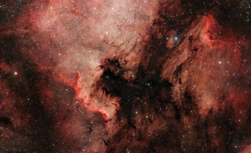 NGC 7000, IC 5070 Észak-amerikai és Pelikán köd
