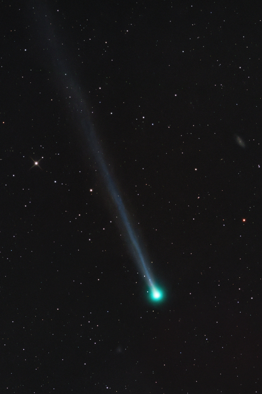 A C/2025 R2 (SWAN)-üstökös 2025. 09. 19-én