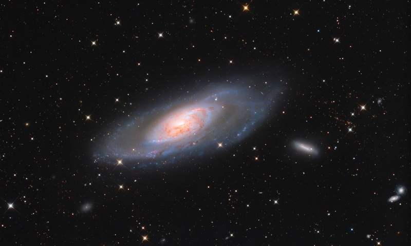 M106 új