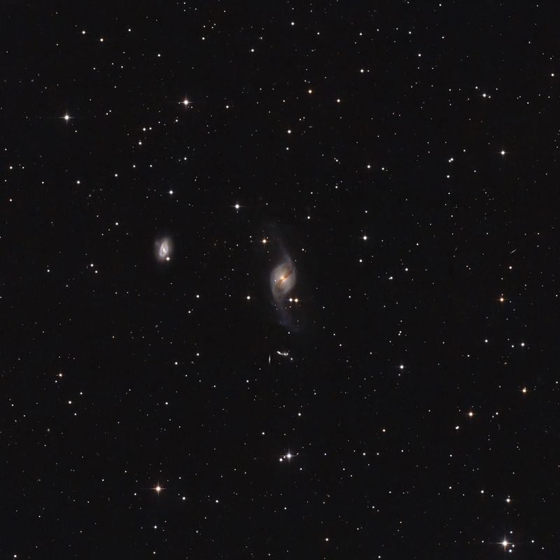 NGC 3718 