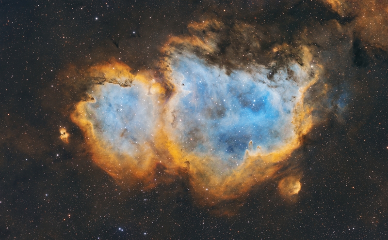 Az IC 1848 emissziós köd Lélek régiója - Hubble-paletta v2