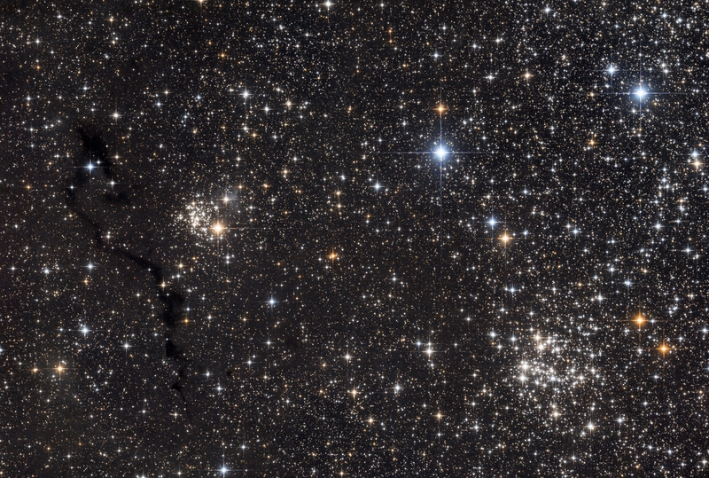 Lacerta Photo Newton first light: NGC 654 és NGC 663 nyílt halmazok