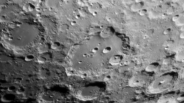 Clavius-kráter