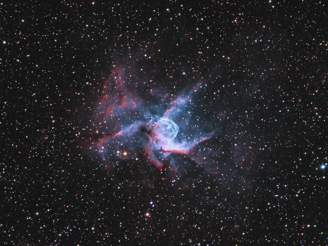NGC 2359, a Thor sisakja-köd