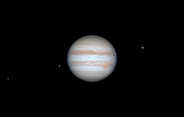 Jupiter és holdjai
